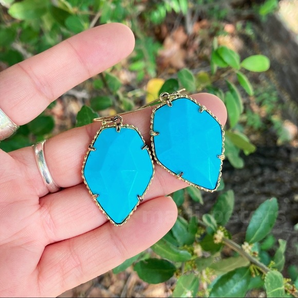 Kendra Scott Corley Earrings in Turquoise - Picture 2 of 8